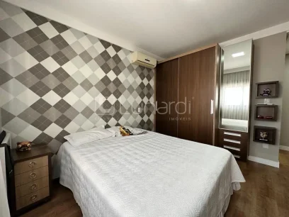 Foto Apartamento com 3 Suítes