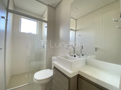 Foto Apartamento com 3 Suítes