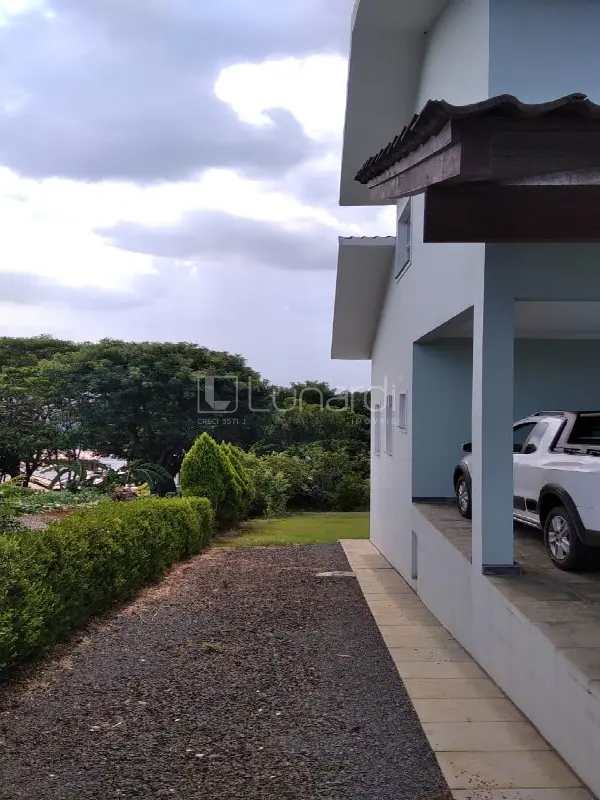 Foto Casa com 3 Dormitórios