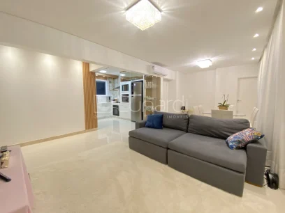 Foto Apartamento com 3 Suítes