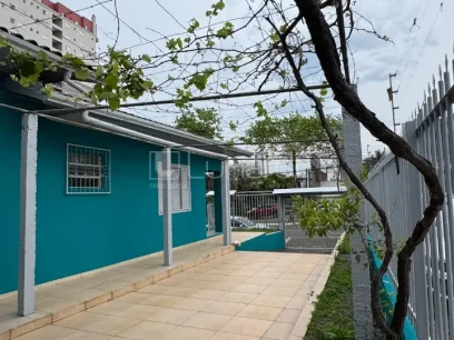 Foto Casa com 3 Dormitórios