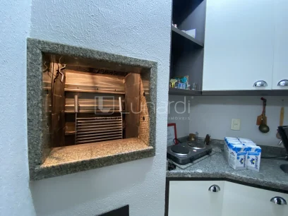 Foto Apartamento com 3 Dormitórios