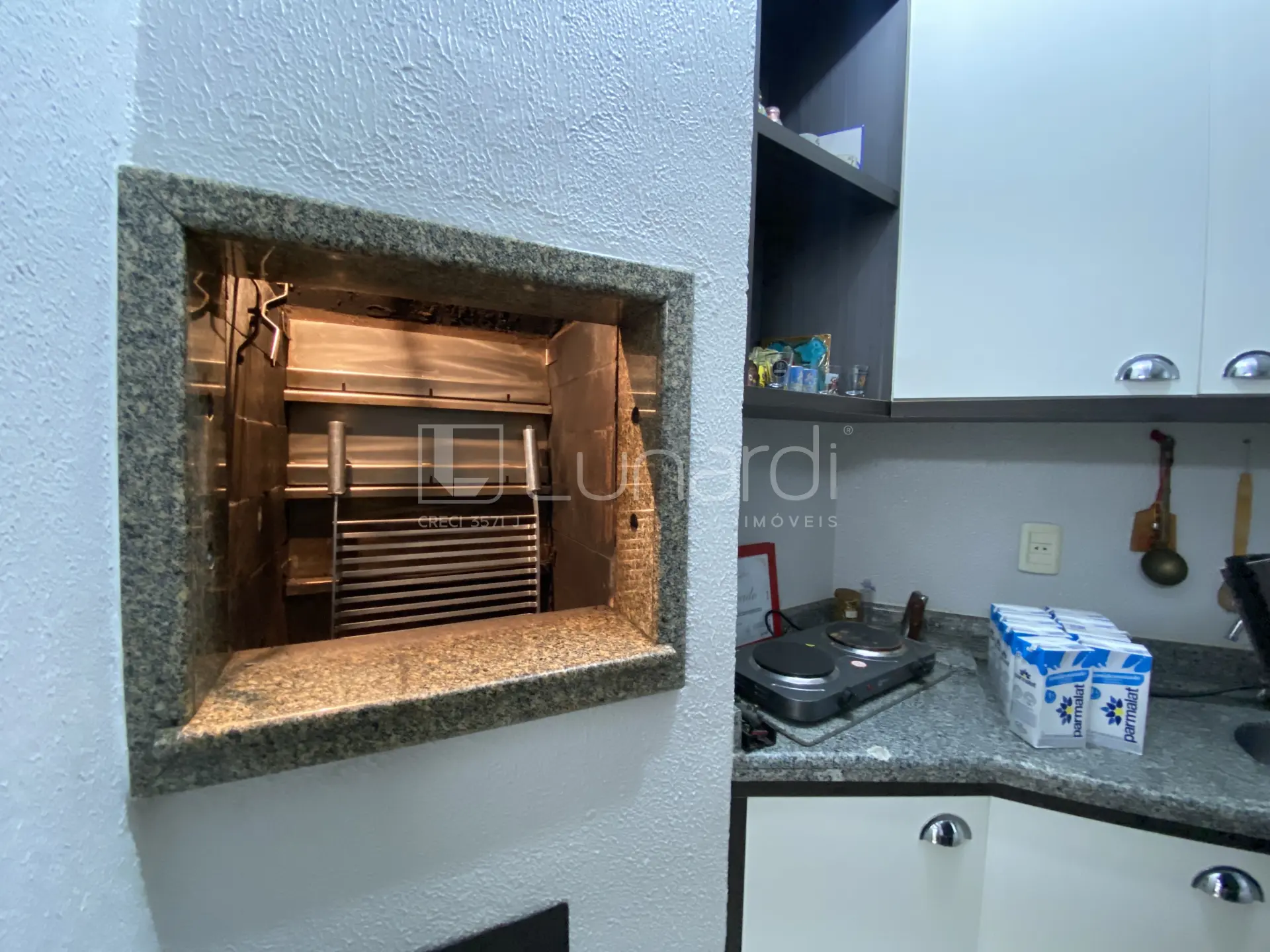 Foto Apartamento com 3 Dormitórios