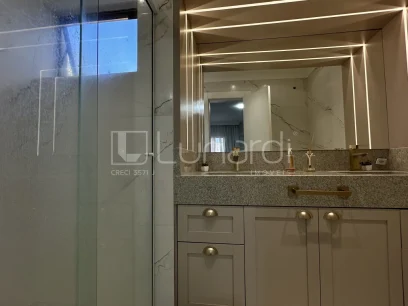 Foto Apartamento com 3 Dormitórios