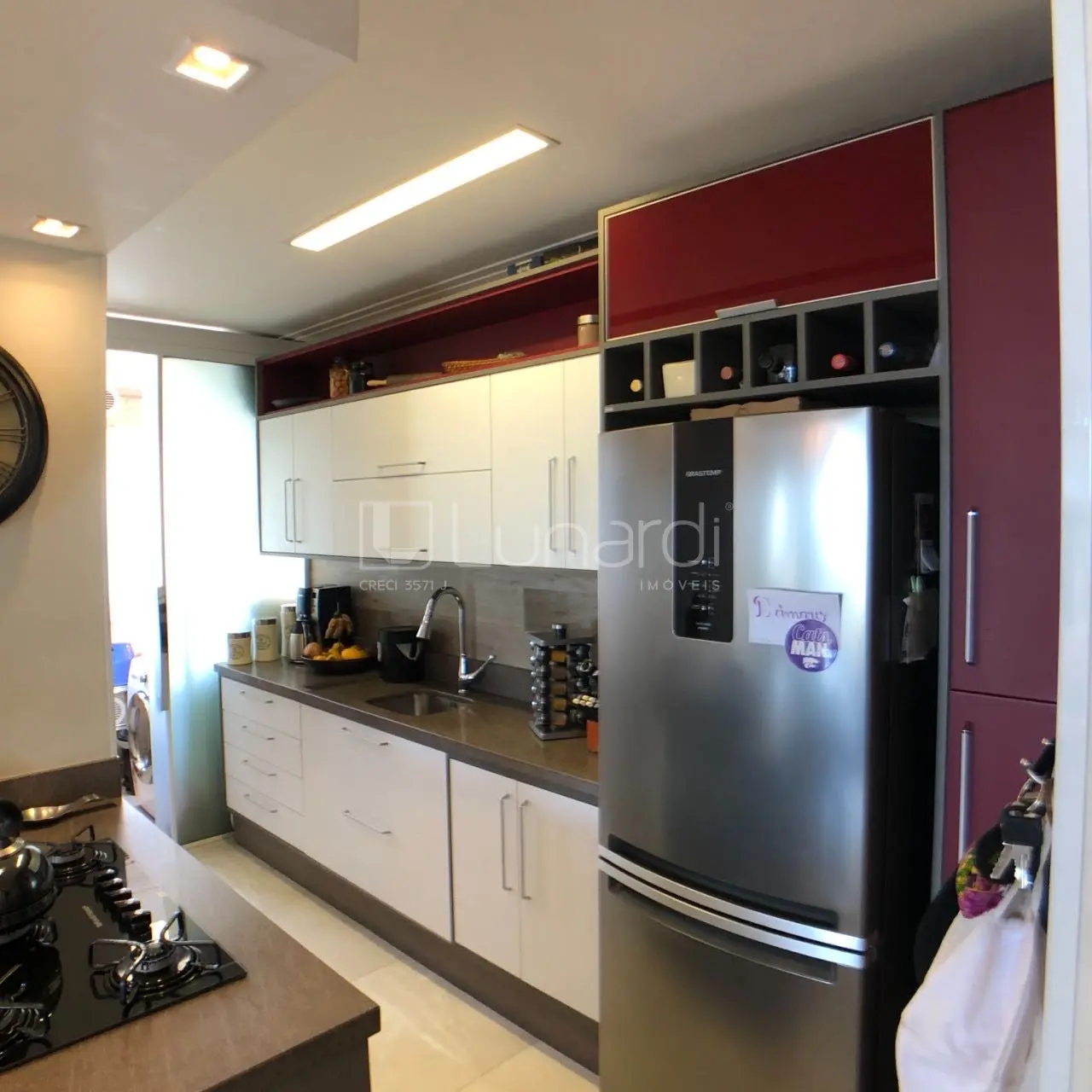 Foto Apartamento com 2 Dormitórios