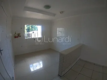 Foto Casa com 2 Dormitórios