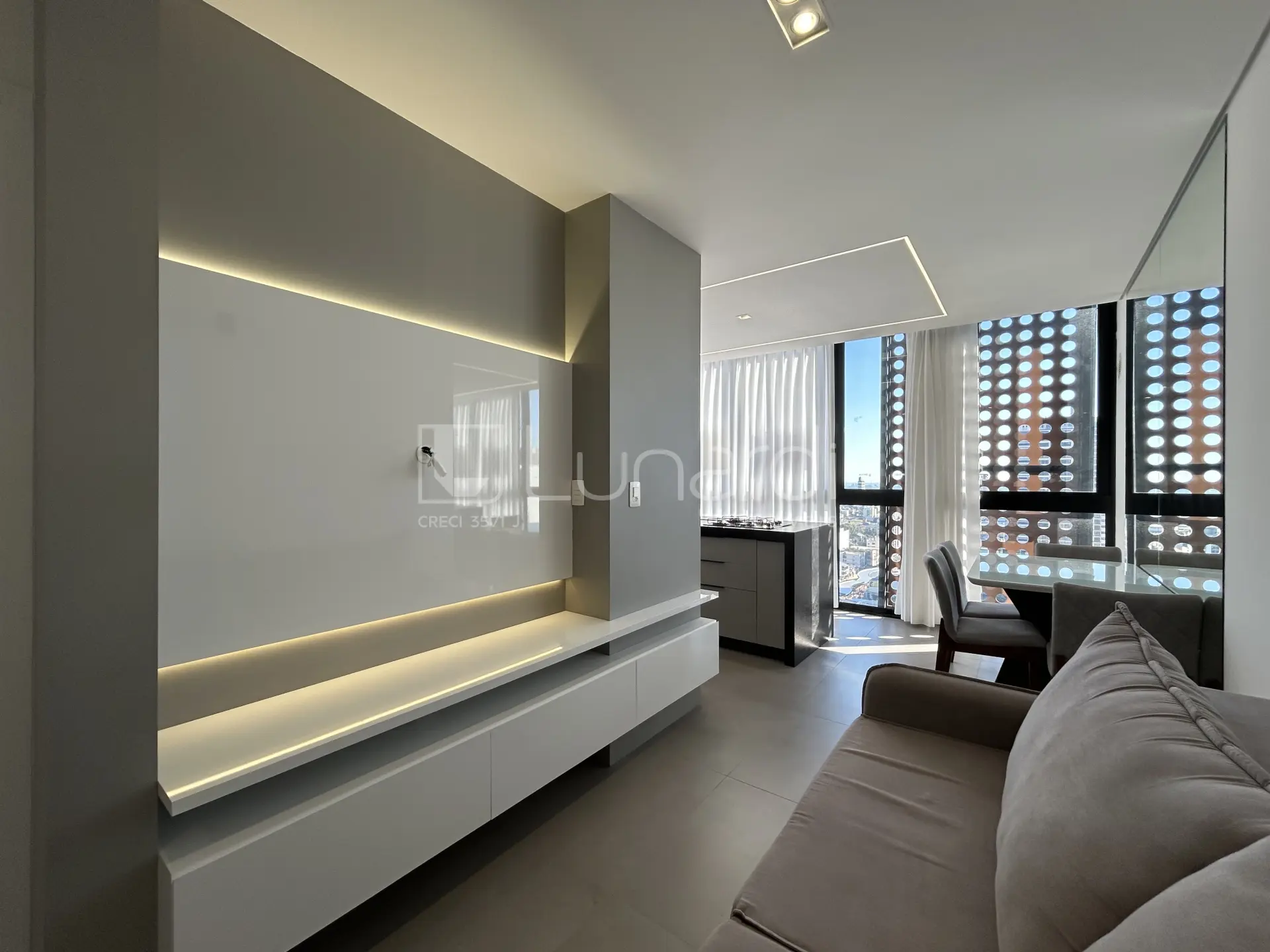 Foto Apartamento com 2 Dormitórios