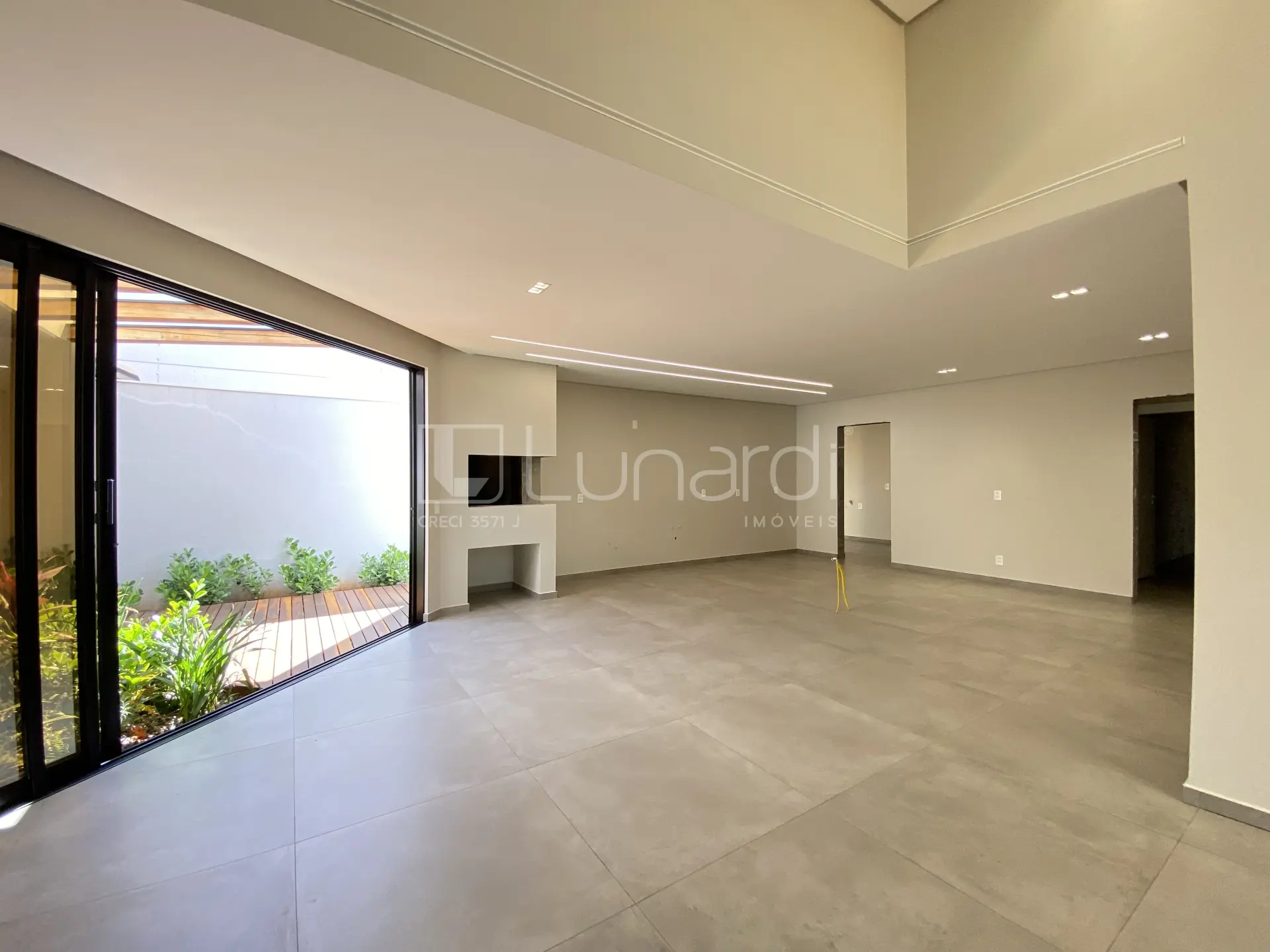 Foto Casa com 3 Suítes