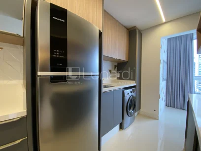 Foto Apartamento com 2 Dormitórios