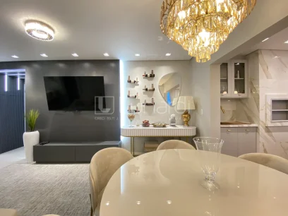 Foto Apartamento com 2 Dormitórios