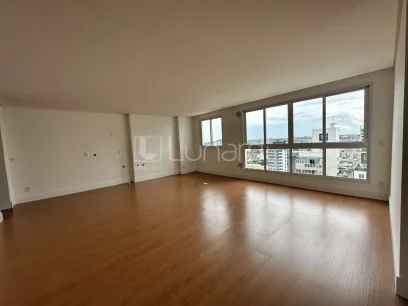 Foto Cobertura com 3 Suítes