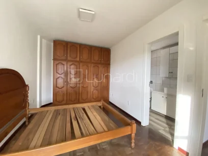 Foto Apartamento com 3 Dormitórios