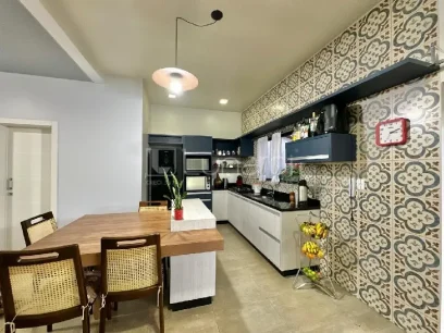 Foto Casa com 3 Dormitórios