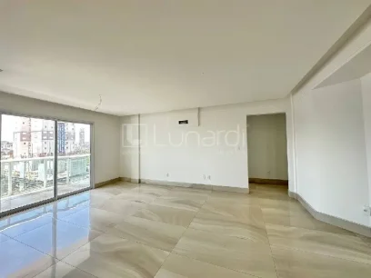 Foto Apartamento com 3 Dormitórios