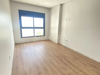 Foto Apartamento com 3 Suítes