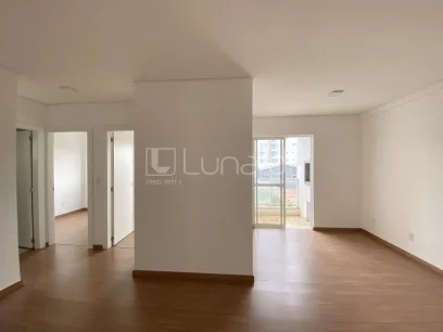 Foto Apartamento com 2 Dormitórios