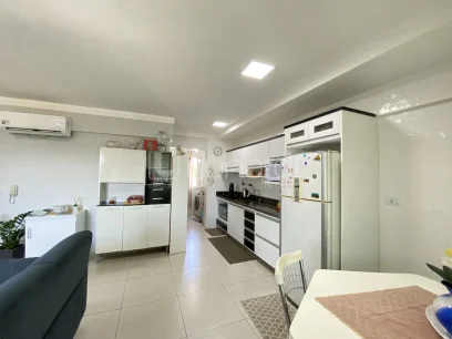 Foto Apartamento com 3 Dormitórios