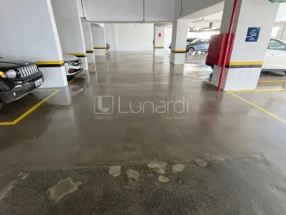 Foto Apartamento com 2 Dormitórios