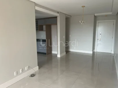 Foto Apartamento com 2 Dormitórios