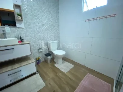 Foto Casa com 3 Dormitórios