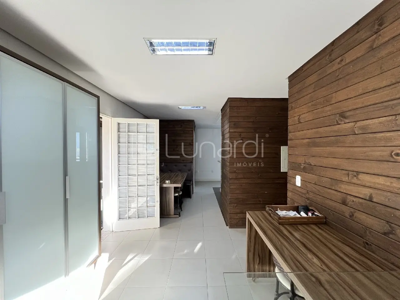 Foto Casa com 4 Dormitórios