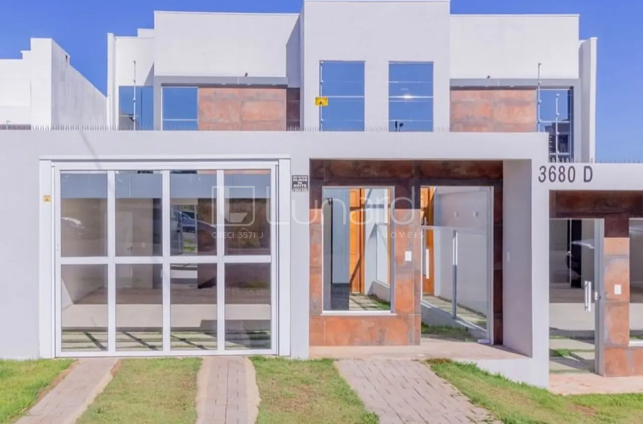 Foto Sobrado com 3 Suítes