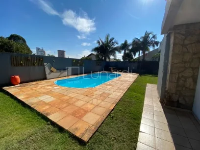 Foto Casa com 3 Dormitórios