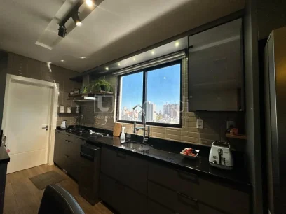 Foto Apartamento com 3 Suítes