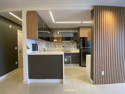 Foto Apartamento com 2 Dormitórios