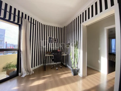 Foto Apartamento com 3 Dormitórios