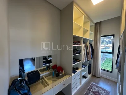 Foto Casa com 3 Dormitórios