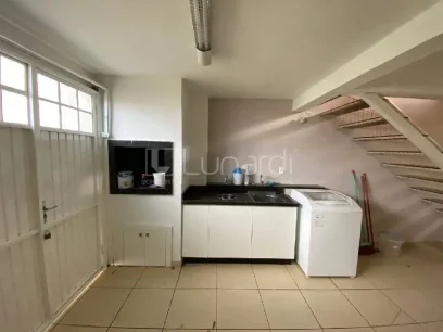 Foto Sobrado com 2 Suítes