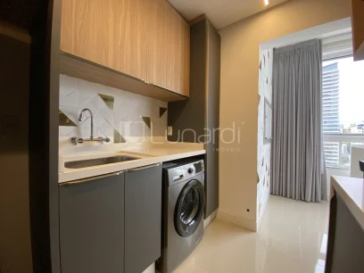 Foto Apartamento com 2 Dormitórios