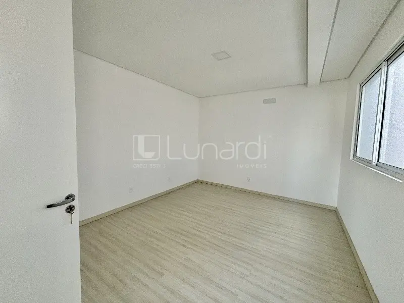 Foto Cobertura com 4 Dormitórios