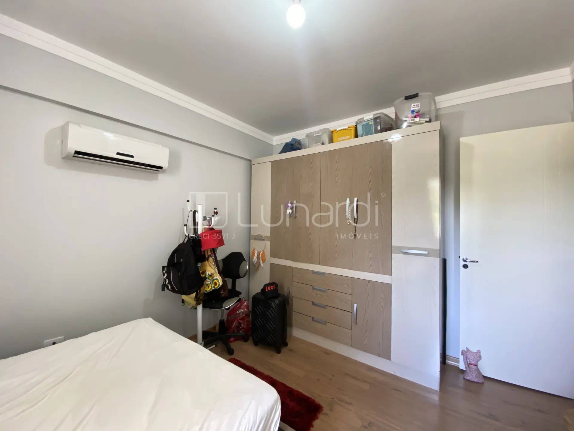 Foto Apartamento com 3 Dormitórios