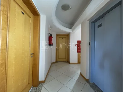 Foto Apartamento com 2 Dormitórios