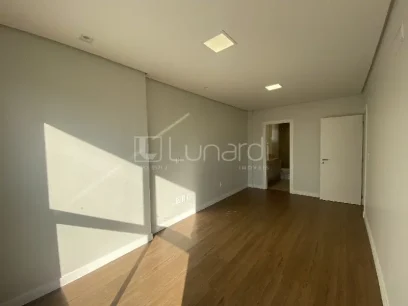 Foto Apartamento com 3 Suítes