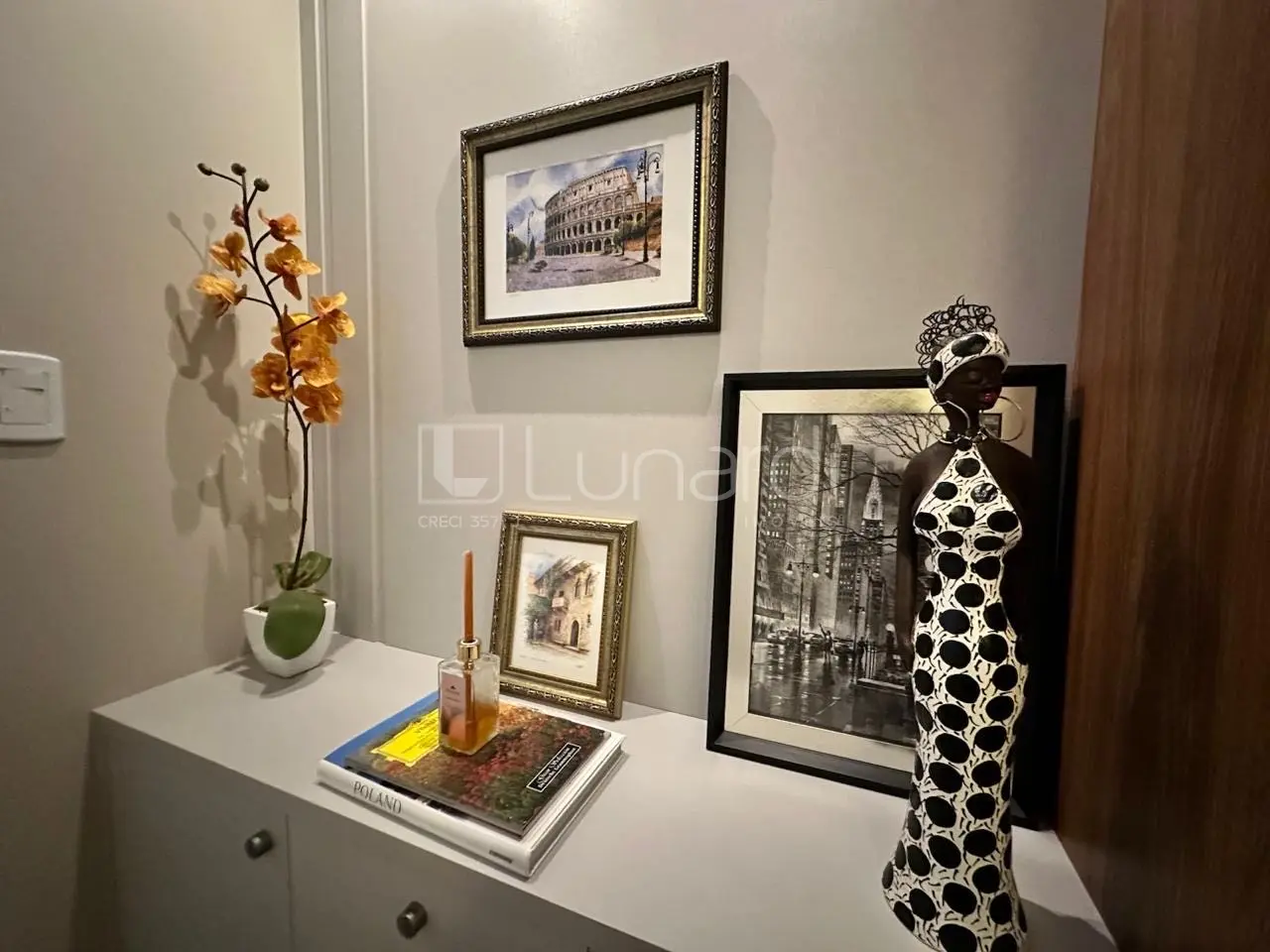 Foto Apartamento com 3 Suítes