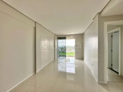Foto Apartamento com 2 Dormitórios