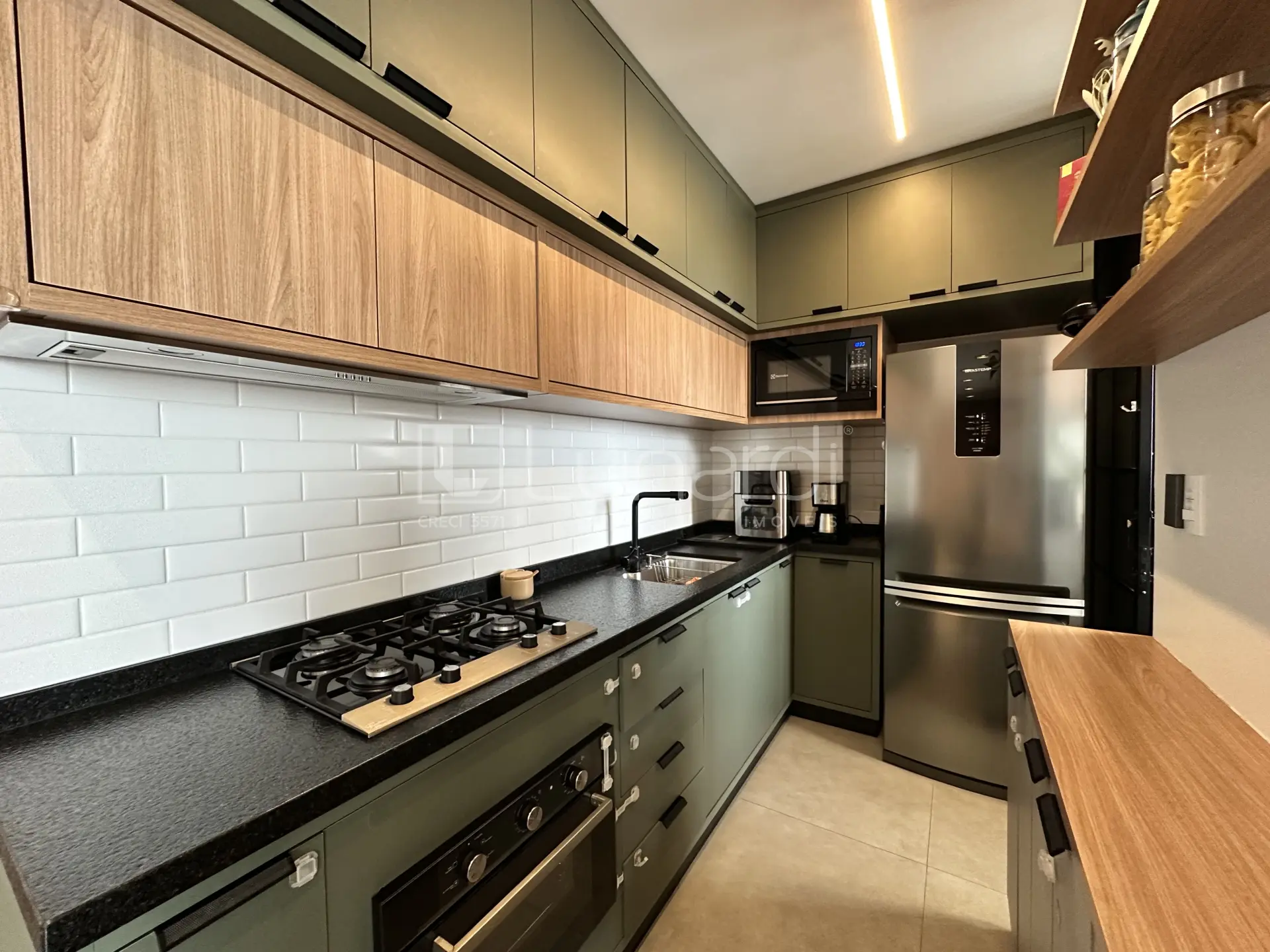 Foto Apartamento com 3 Dormitórios