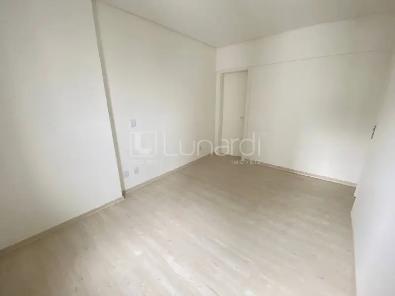 Foto Apartamento com 3 Suítes