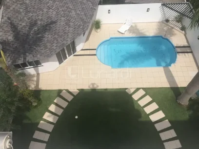 Foto Casa com 5 Dormitórios