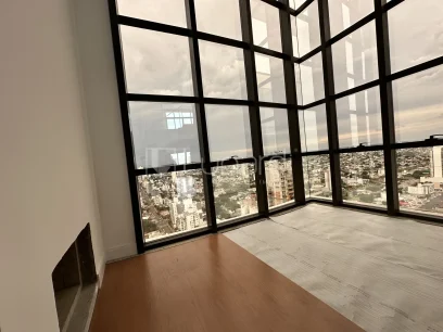 Foto Cobertura com 3 Suítes