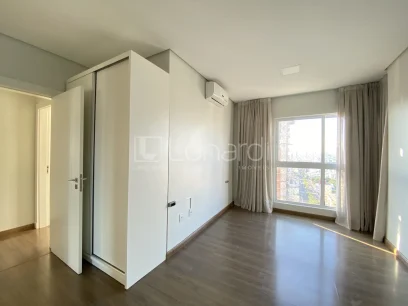Foto Apartamento com 3 Suítes