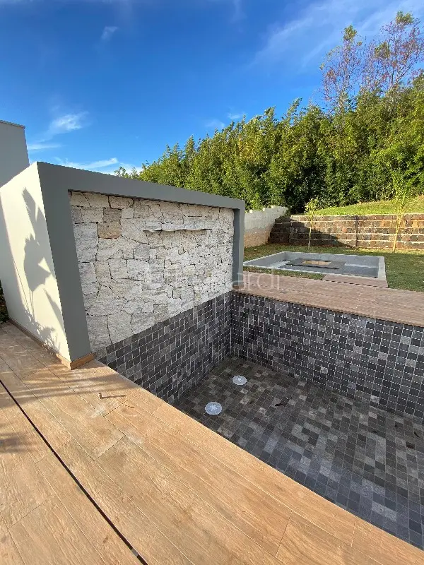 Foto Casa com 3 Suítes