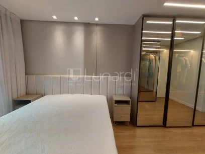 Foto Apartamento com 3 Suítes