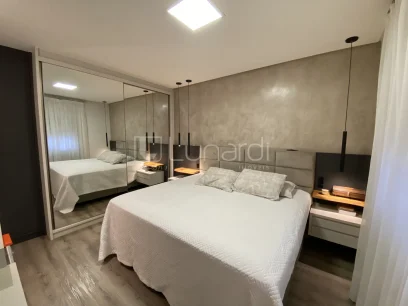 Foto Apartamento com 3 Dormitórios