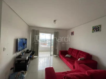 Foto Apartamento com 2 Dormitórios