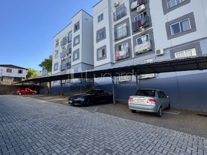 Foto Apartamento com 2 Dormitórios