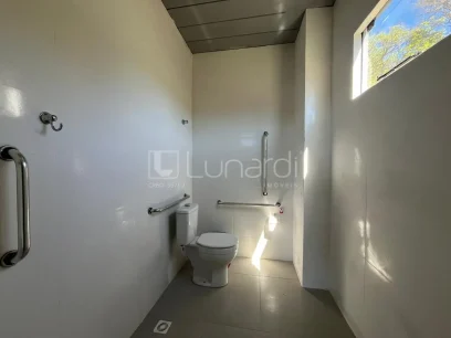 Foto Barracão
